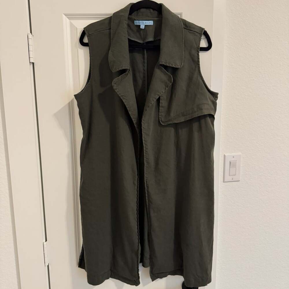 Antonio Melani Trench Vest Size L Olive Green Sleeveless Long Jacket